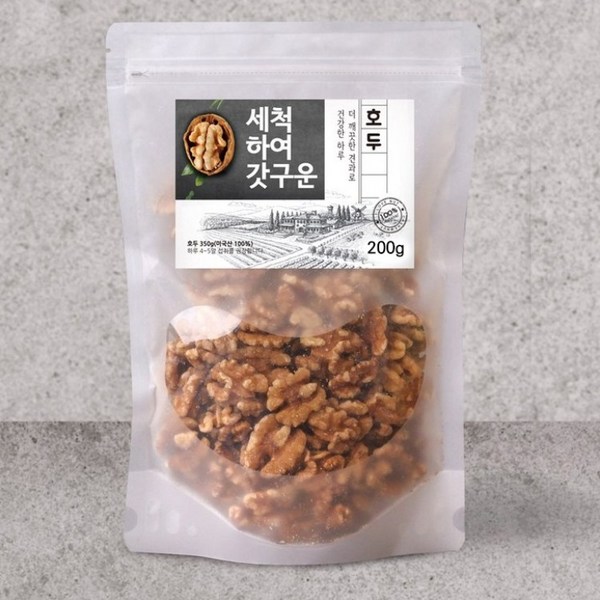 깨끗이 세척 하고 갓 구운 호두 건강한 무염식, 200g, 1개