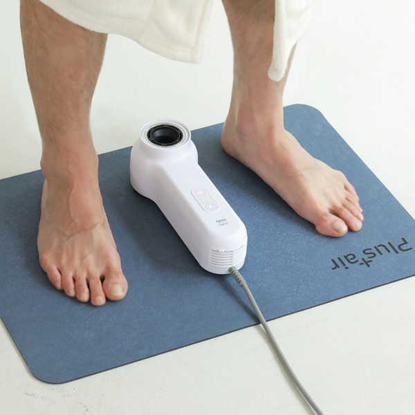 플러스에어 초소형 바디드라이어 BODY-1 1350W, bd100, 블랙