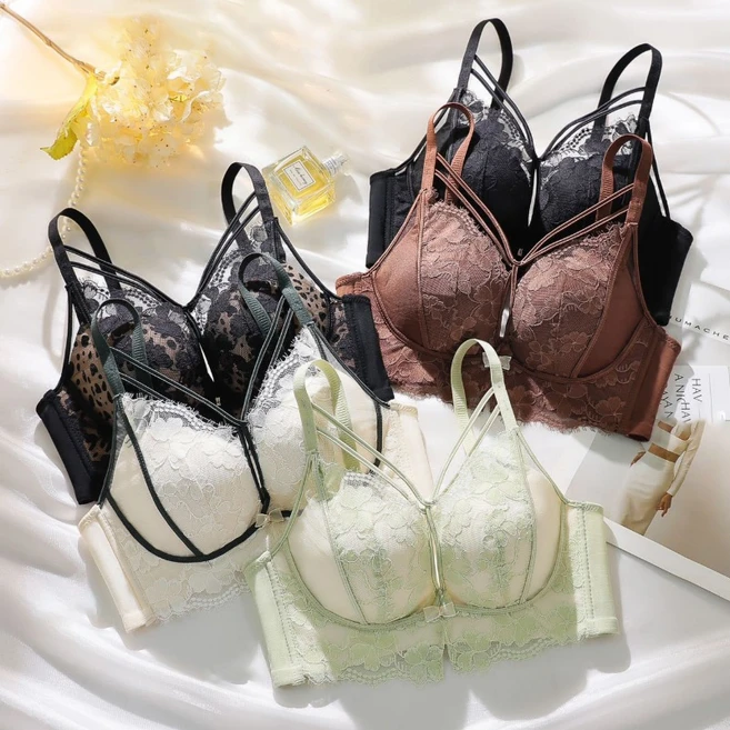 볼륨업 노와이어 라인 레이스 브라 세트 Line Lace Bra SET