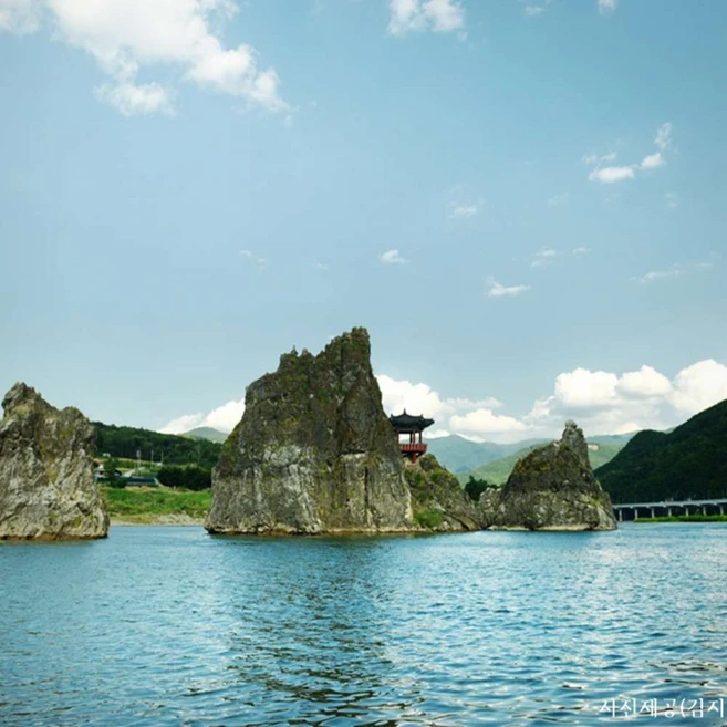 [단양] 4/12 모객★물길따라 떠나는 단양여행★만천하스카이워크+잔도길+구경시장+유람선+구인사