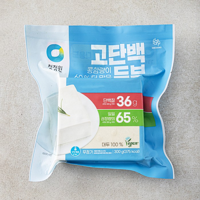 청정원 고단백 두부, 300g, 1개 대표 이미지 - 고단백 식품 추천