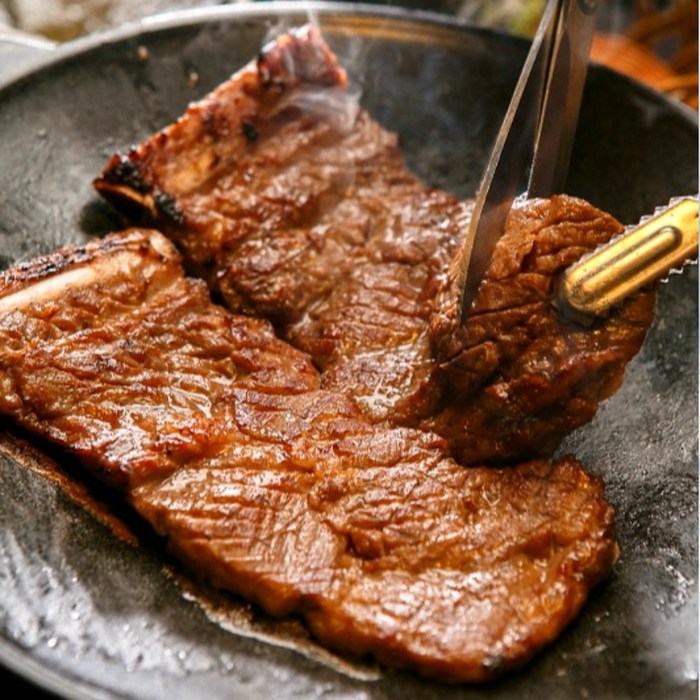 줄서서 먹는 서대문 맛집 국내산 100% 1등급 원육 미소그릴 수제돼지갈비, 1kg, 1개, 1kg 대표 이미지 - 석갈비 추천