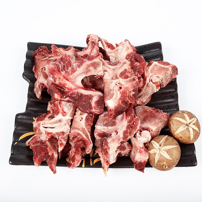 국내산 소고기 한우 곰탕용 잡뼈(소뼈) 5kg 일반포장, 1개 대표 이미지 - 송아지 고기 추천