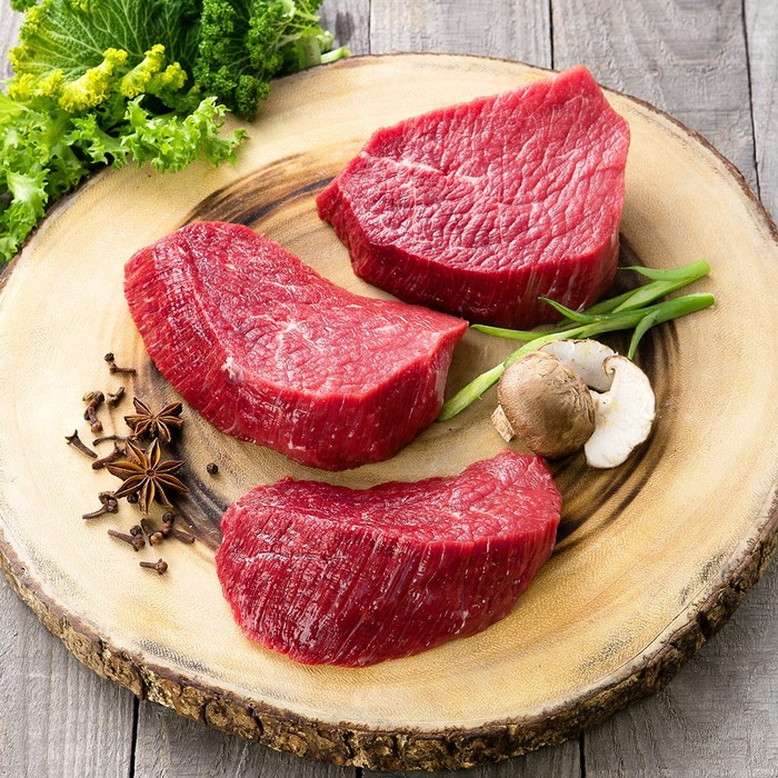 친절한한우 홍두깨살 300g600g 장조림 육회용 1등급이상 소고기 영주한우 설날 설선물 명절선물 신년선물 새해선물 선물세트, 1개, 홍두깨살장조림용600g 대표 이미지 - 소고기 육회 추천