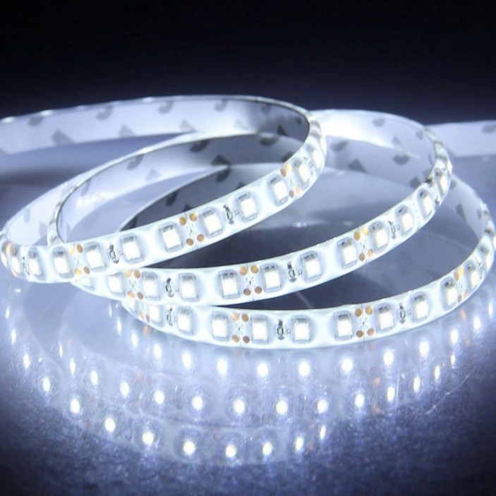 LED마켓 고휘도 플렉시블 슬림 LED바 12V 5050칩 LED스트립 줄조명 5M롤 LED마켓 고휘도 플렉시블 슬림 LED바 12V 5050칩 LED스트립 줄조명 5M롤