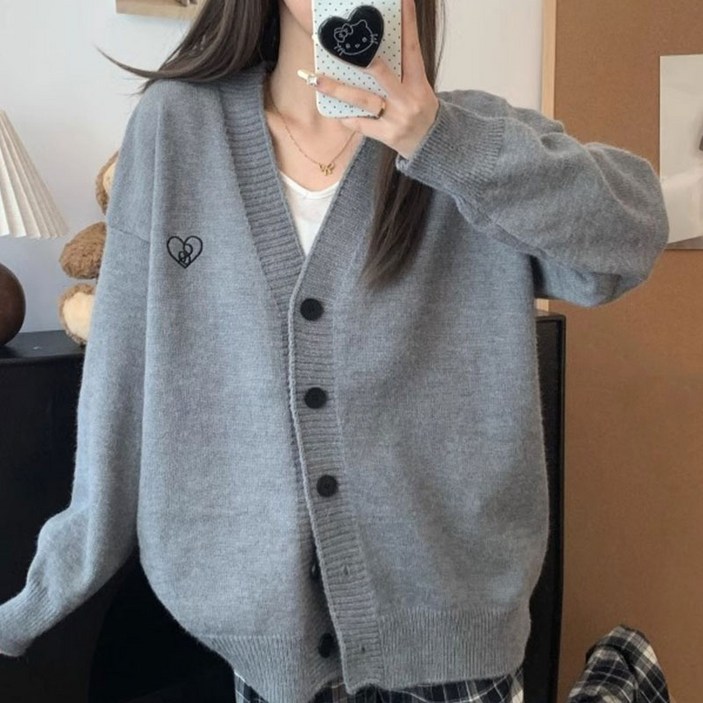 Rakumin 여성  브이넥 루즈핏 하트자수 니트가디건