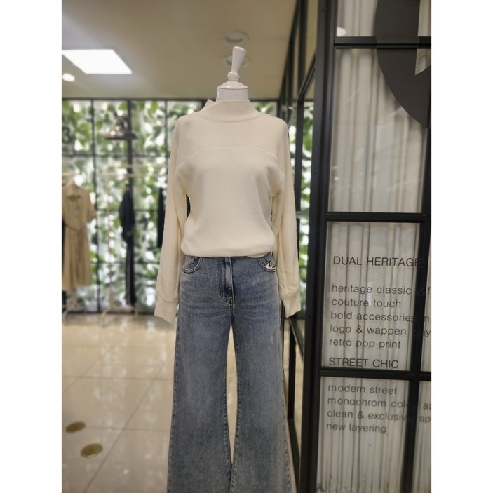 듀엘 반넥 루즈핏 풀오버  NC일산