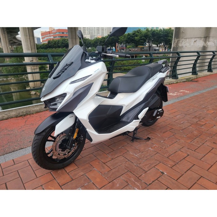 SYM VSX125브에스액스125최 저가판매 PCX125NMAX125 SYM VSX125브에스액스125최 저가판매 PCX125NMAX125
