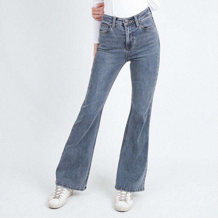 [백화점 정품] 게스 GUESS 여성 청바지 슬림 붓컷 미디엄블루 YN3D8112