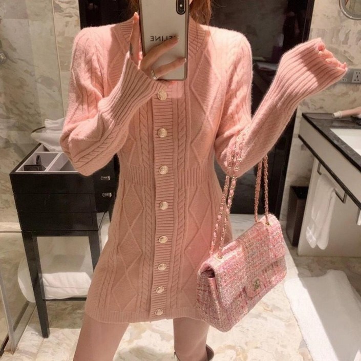 피어니스트 케이블 니트 단추 미니 원피스