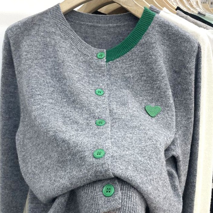 올린 하트 배색 긴팔 여성  라운드넥 데일리 니트 가디건