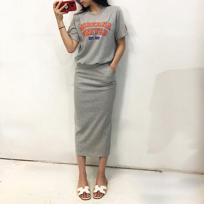 단독당일출고 기본핏 반팔 롱치마 스커트 트레이닝 세트 모더 이니셜 FREEXL