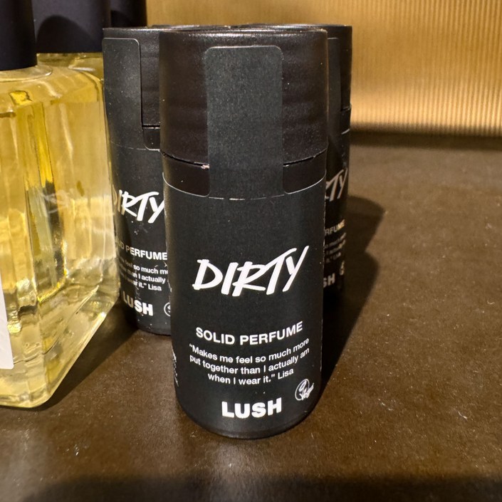 러쉬 고체 향수 더티 솔리드 퍼퓸