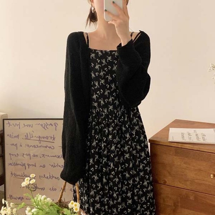 어반룩북 프렌티 슬림 레이지 스타일 플로럴 하퍼 드레스