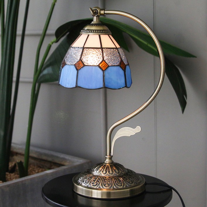 스테인글라스 단스탠드, 크랙