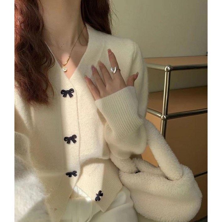 썸머바이브 NQ421 여성 리본 단추 브이넥 니트 가디건