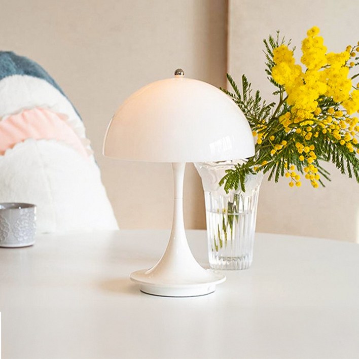 사는잼 LED 판텔라 포터블 테이블 충전식 침실 수면 스탠드 무드등 3단계 밝기조절가능, 화이트