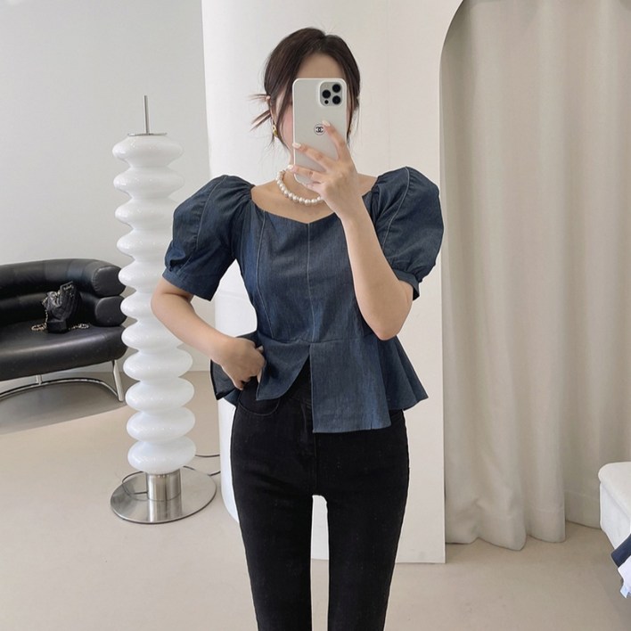 러블리유 투웨이 데님 퍼프 블라우스