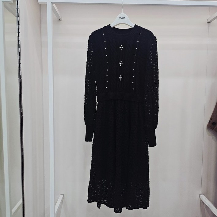 무자크 MO1WKO03니트진주장식원피스CJ