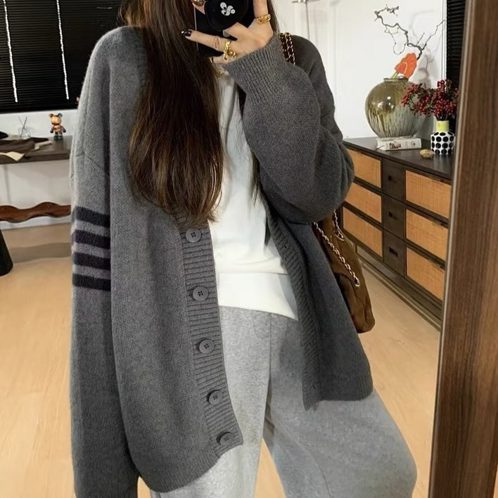 Rakumin 여성 루즈핏 브이넥 도톰 니트가디건