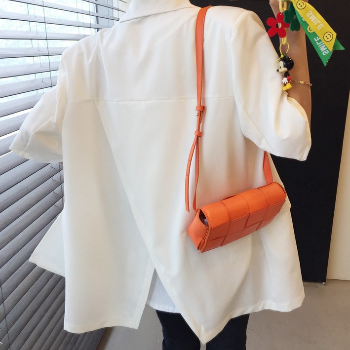넥스트 사선 뒷트임 어깨패드 카라 포켓 박시 하프 오버핏 여름 반팔 자켓 (3color)