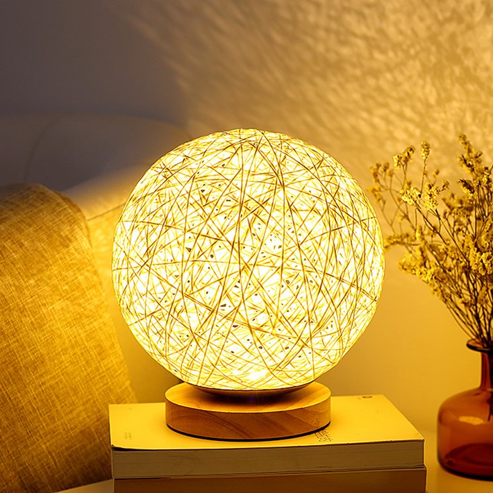 연하 감성 라탄볼 무드등