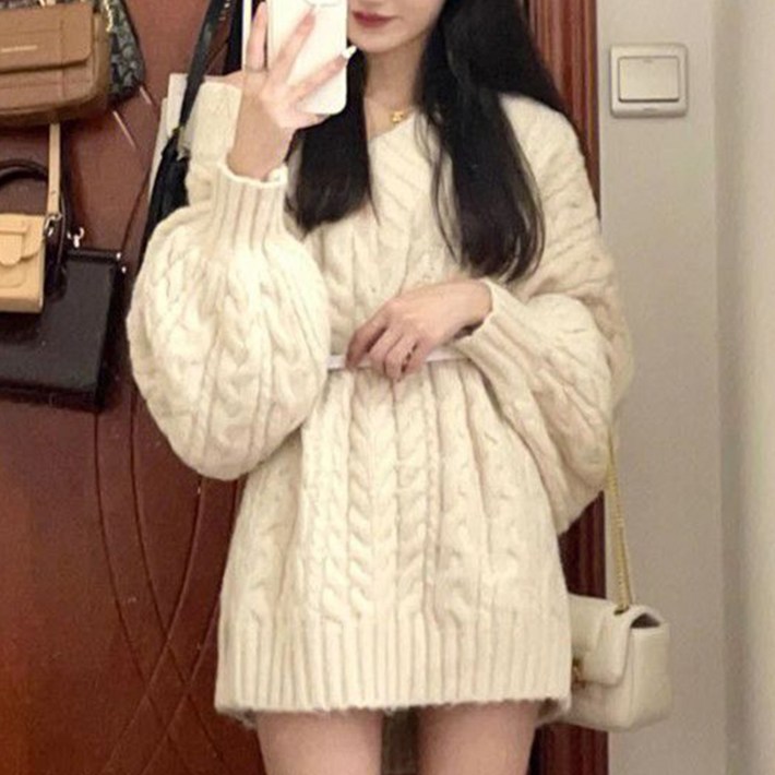 메이리앤 여리핏 브이넥 꽈베기 벌룬 도톰 니트 메이리앤 여리핏 브이넥 꽈베기 벌룬 도톰 니트