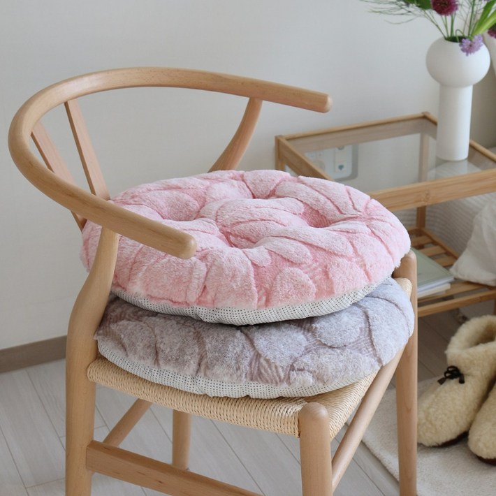 데코벨 플란넬 모피 플라워 원형 방석 ML