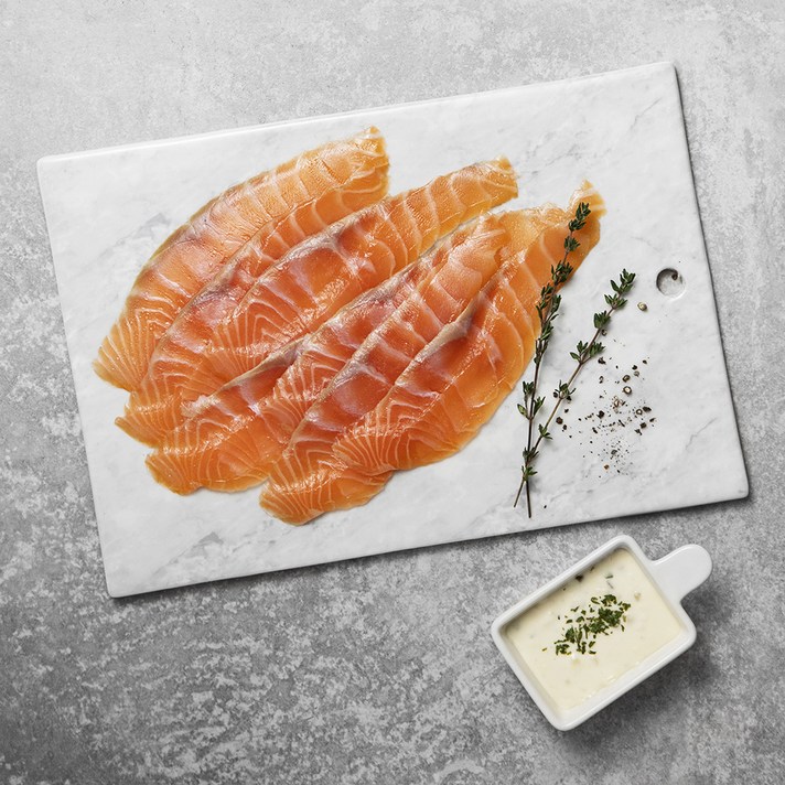 블루씨푸드 한번도 얼리지 않은 생훈제연어, 300g, 1개