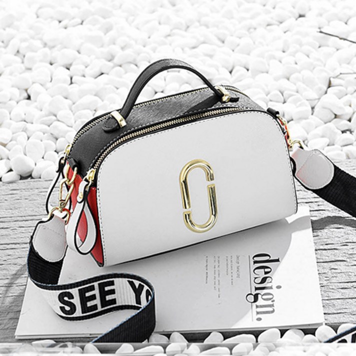 주주리베 베이직 칼라 크로스백