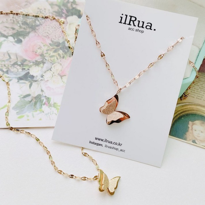 일루아샵 [써지컬스틸] 스윗 나비 목걸이 (여리체인 2color)