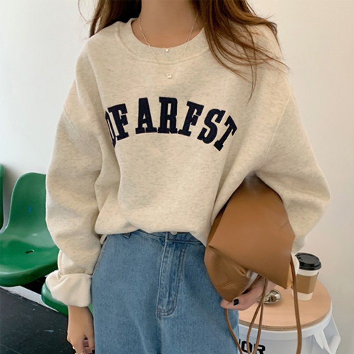 라페나 여성 자수 맨투맨