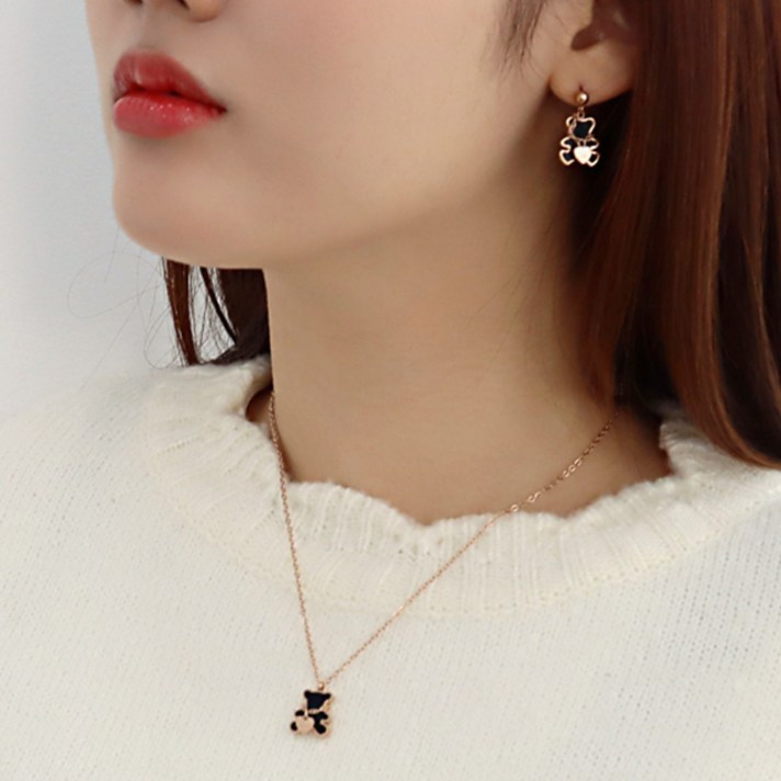 pkpj [무배]1+1 써지컬스틸 화이트자개 블랙오닉스 곰돌이 목걸이+귀걸이 셋트 3color