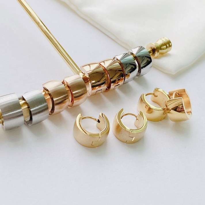 일루아샵 [써지컬스틸] 미니 와이드 링 귀걸이 (6color)