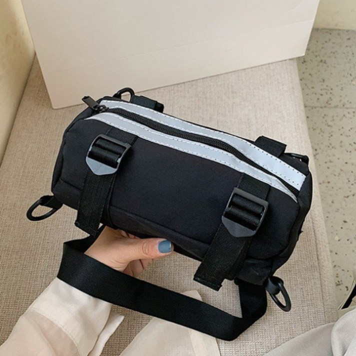 아토즈 탈부착 다용도 멀티수납 가로크로스백 편안한 착용감 넓은 파티션수납공간 coro3104