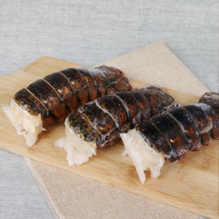 캐나다 랍스터 테일 120g내외 육질이 가장 맛있는 부위만 4~5oz 랍스터꼬리