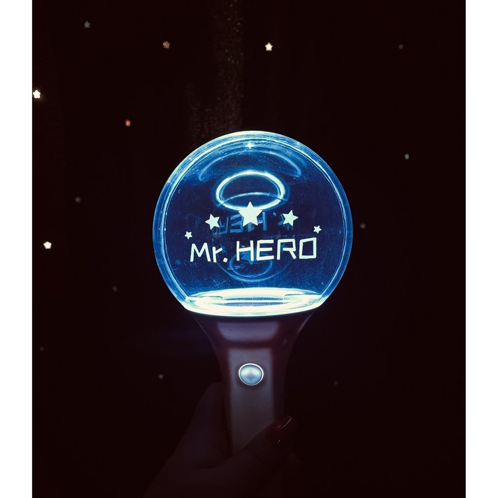 [미스터히어로] 자체 제작 3단계 임영웅 응원봉 굿즈 <재고마감>“></div>
<div class=