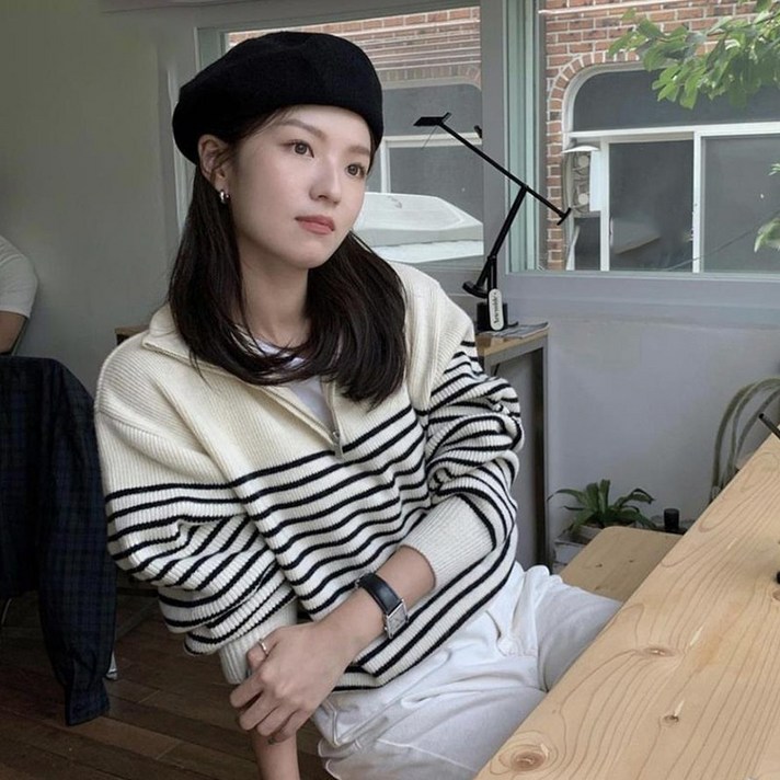 크레스티 여성 반집업 베이직 스트라이프 니트 데일리룩 카라넥 가디건 크레스티 여성 반집업 베이직 스트라이프 니트 데일리룩 카라넥 가디건
