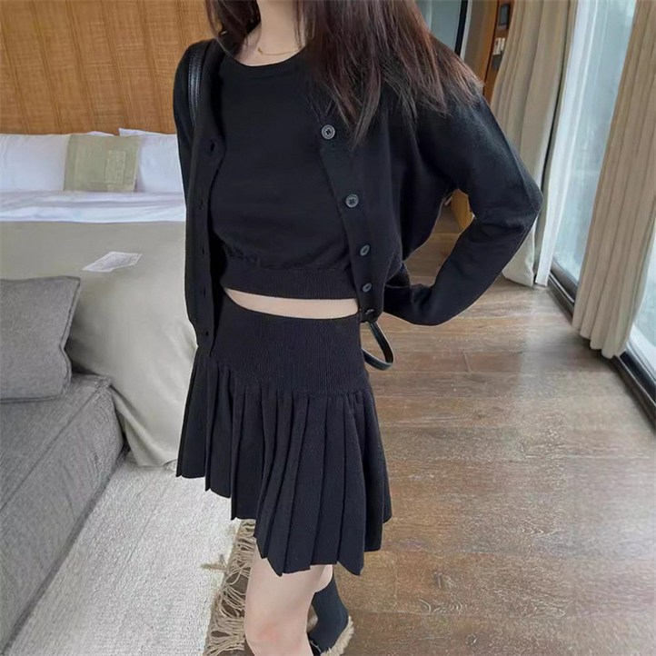 KDNC 여성 니트 플리츠 스커트 세트 빅사이즈 프리미엄 가을 가디건 니트 플레어 원피스 쓰리피스