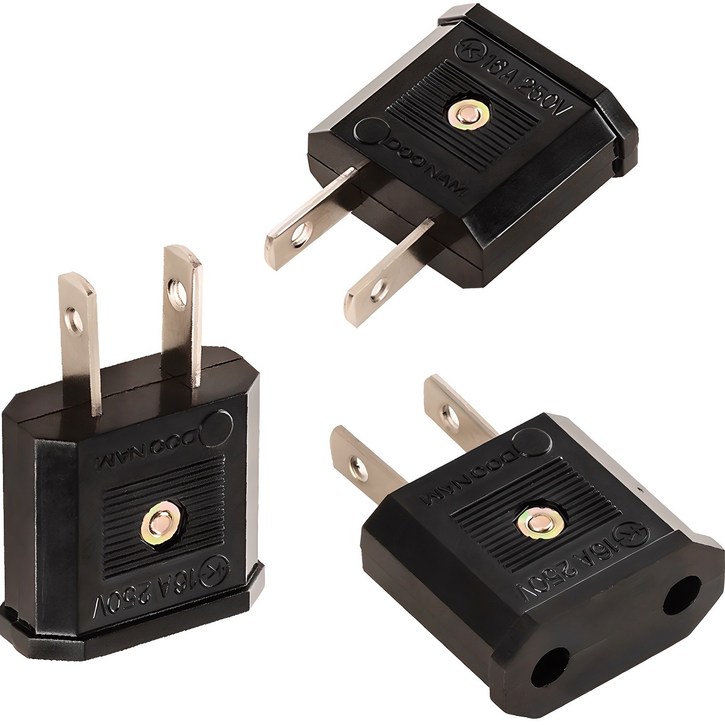 플라이토 돼지코 220V 변환 110V 플러그 여행용 어댑터 1구 E9710