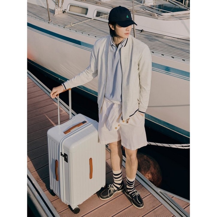 빈폴ACCBE42D4M301어웨이 캐리어 29인치  화이트