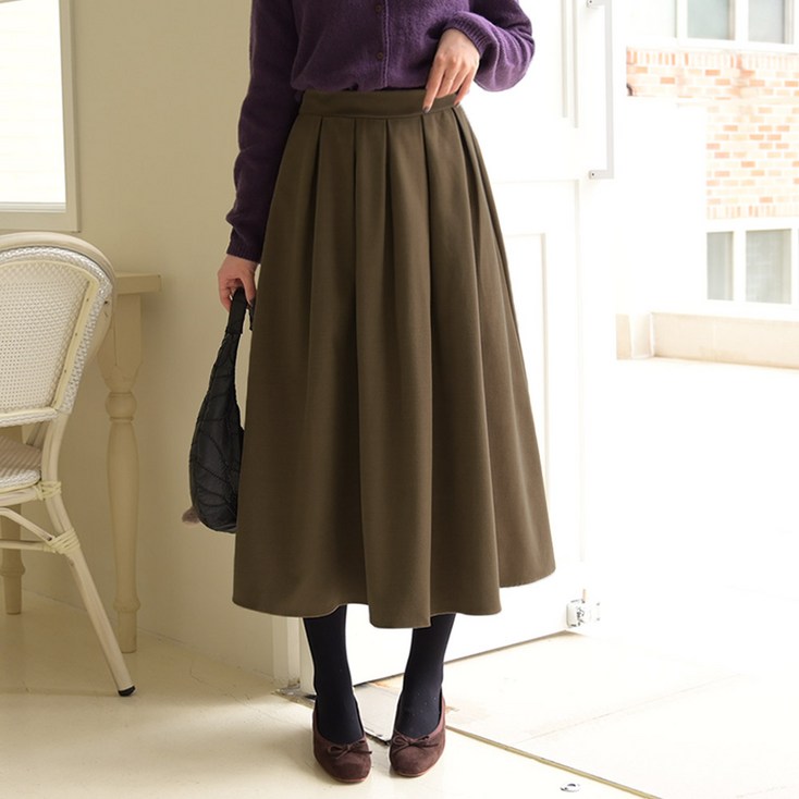 데일리앤 카뉴 뒷밴딩 A라인 플리츠 롱 스커트 모직 플레어 치마 가을 겨울 격식룩