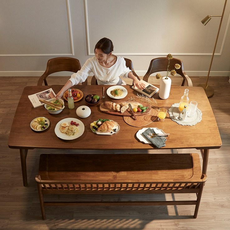 로그하우스 마제스티 프리미엄 2000 고무나무 원목 6인용 식탁세트 의자3개벤치