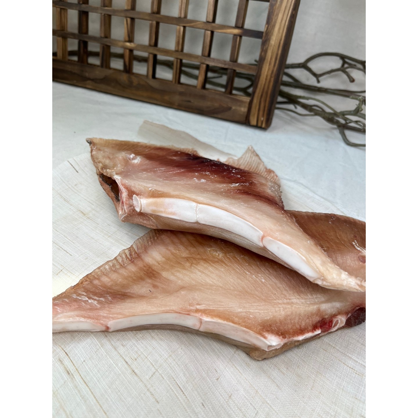 가오리 반건조가오리날개 가오리찜 반건조생선 속초수산 깔끔 비린내제거 가오리요리 도매 납품 가능, 1kg, 1개 - thumb image